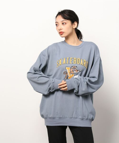 VISION STREET WEAR(ヴィジョンストリートウェア)の「VISION STREET WEAR/ヴィジョンストリートウェア ビッグシルエット タイガー刺繍 カレッジ ロゴ スウェット トレーナー(スウェット・メンズ・チャコールグレー/ブルー/グリーン/ホワイト系その他・LL/M/L)」の20枚目の写真