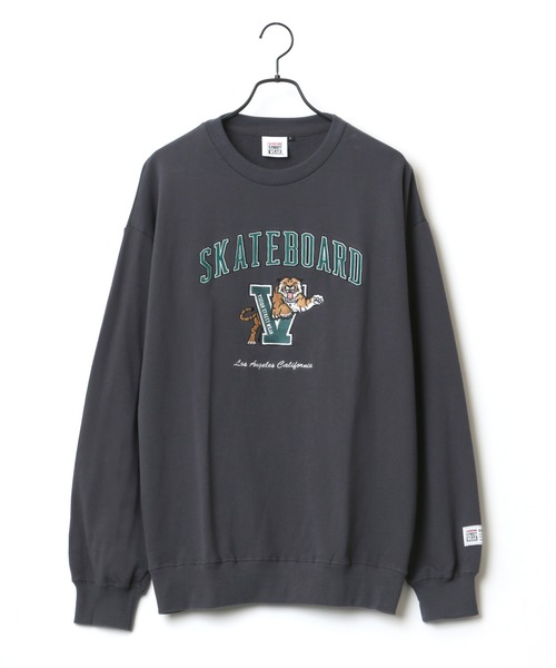 VISION STREET WEAR(ヴィジョンストリートウェア)の「VISION STREET WEAR/ヴィジョンストリートウェア ビッグシルエット タイガー刺繍 カレッジ ロゴ スウェット トレーナー(スウェット・メンズ・チャコールグレー/ブルー/グリーン/ホワイト系その他・LL/M/L)」の13枚目の写真