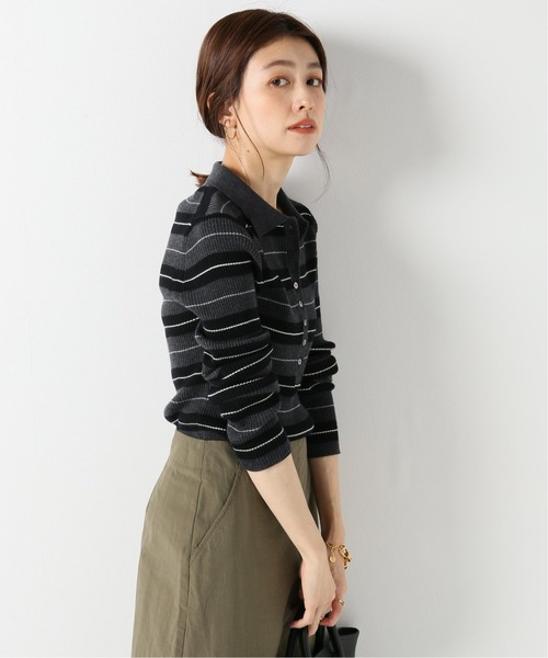 IENA（イエナ）の「3x3リブポロ衿プルオーバー◆（ニット/セーター・レディース・ブラック系その他/チャコールグレー/アイボリー/グリーン/ダークブルー/ブルー・FREE）」の3枚目の写真