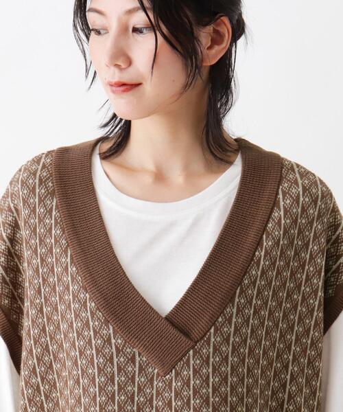 SHOO・LA・RUE（シューラルー）の「◆【2点セット】ジャカードベスト＋Tシャツ（ベスト・レディース・ブラック系3/ダークブラウン系3・02/03/04）」の7枚目の写真