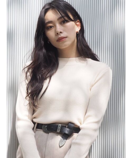 EVRIS（エヴリス）の「BASICハイネックリブニット（ニット/セーター・レディース・アイボリー/ブラック・FREE）」の18枚目の写真