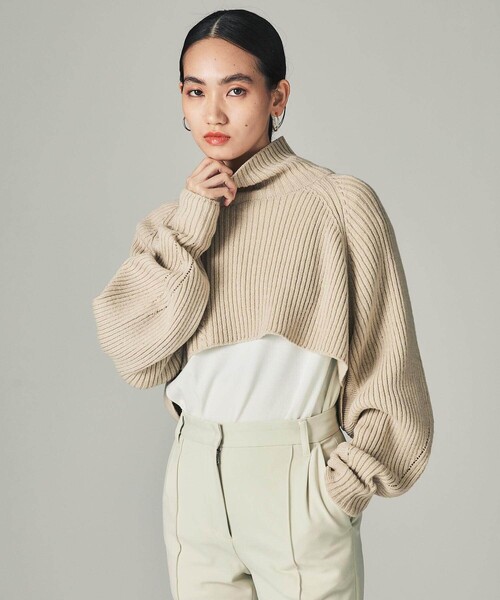 CITY TOKYO（シティトウキョウ）の「２wayアンサンブルタートルネックケーブルレイヤードニットトップス（ニット/セーター・レディース・グリーン/ベージュ・FREE）」の4枚目の写真