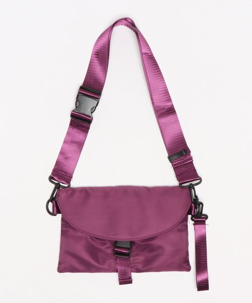 Anuenue（アヌエヌエ）の「撥水 ショルダー・ボディ・クラッチ 3wayバッグ（ショルダーバッグ・レディース・ブラック/パープル/グレー・FREE）」の17枚目の写真