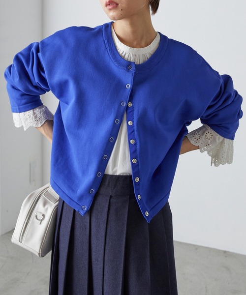 forksy.（フォルクシー）の「【forksy.】前後２WAYリングスナップクロップドカーディガン（カーディガン/ボレロ・レディース・ブラック/アイボリー/ピンク/グリーン/ロイヤルブルー/ブラック×ホワイト/チャコールグレー/ネイビー/オレンジ/ブラック×グリーン/サックスブルー/モスグリーン・FREE）」の10枚目の写真