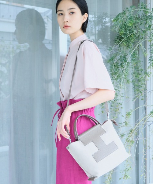 IACUCCI(イアクッチ)の「ソルベット S CANVAS/CERVO(トートバッグ・レディース・ブラック/サックスブルー/グレイッシュベージュ・FREE)」の1枚目の写真