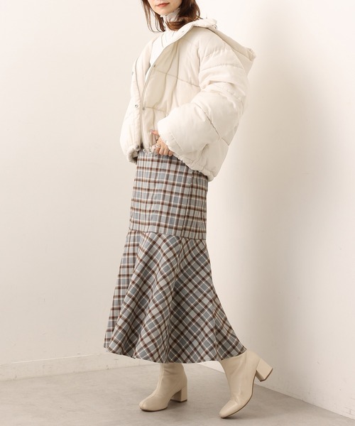 one after another NICE CLAUP(ワンアフターアナザーナイスクラップ)の「Sサイズあり チェックマーメイドスカート WEB限定商品(スカート・レディース・グレー系その他/ベージュ系その他/ブルー系その他・SMALL/MEDIUM)」の17枚目の写真