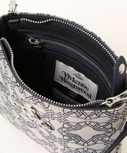 Vivienne Westwood（ヴィヴィアンウエストウッド）の「51160005-12089-PFSQUIRE NEW SQUARE CROSSBODY（ボディバッグ/ウエストポーチ・レディース・ブラウン/ブルー・FREE）」の5枚目の写真