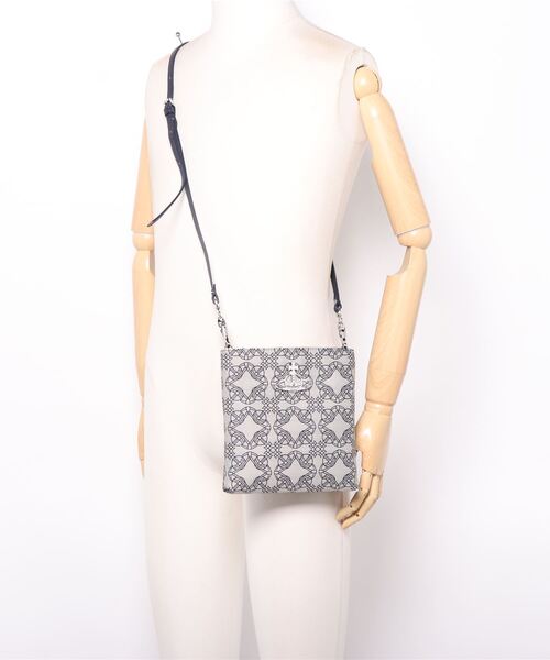 Vivienne Westwood（ヴィヴィアンウエストウッド）の「51160005-12089-PFSQUIRE NEW SQUARE CROSSBODY（ボディバッグ/ウエストポーチ・レディース・ブラウン/ブルー・FREE）」の6枚目の写真