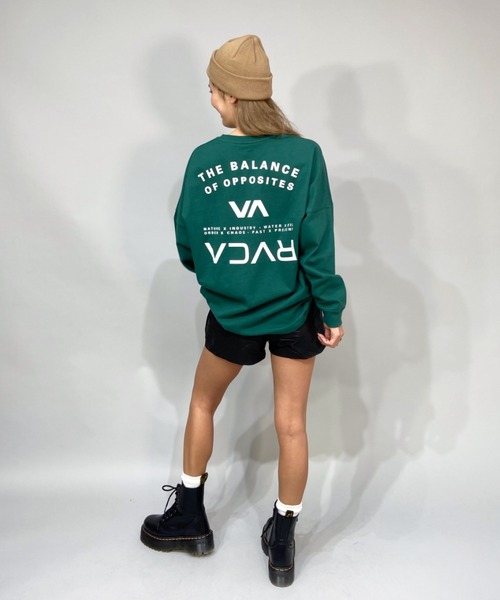 RVCA（ルーカ）の「RVCA/ルーカ   ビッグシルエット   バックプリントロゴロンT/ロングスリーブTEE   BC043-055（Tシャツ/カットソー・レディース・グリーン/ホワイト/ブラック・S/XS/M）」の12枚目の写真