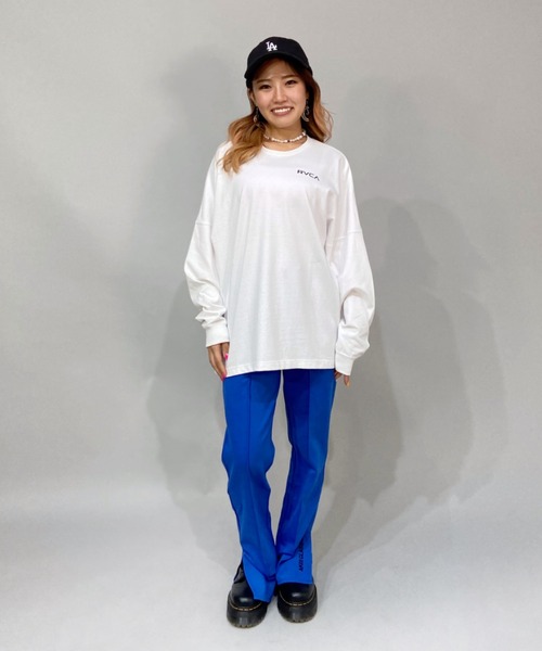 RVCA（ルーカ）の「RVCA/ルーカ   ビッグシルエット   バックプリントロゴロンT/ロングスリーブTEE   BC043-055（Tシャツ/カットソー・レディース・グリーン/ホワイト/ブラック・S/XS/M）」の19枚目の写真