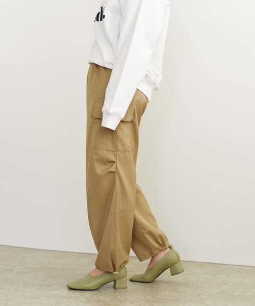 palm RICHE(ポームリシュ)の「レディーライクカーゴパンツ(カーゴパンツ・レディース・ブラック/ライトグリーン/ライトベージュ・M)」の5枚目の写真