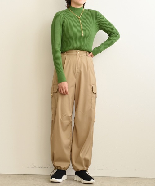 palm RICHE(ポームリシュ)の「レディーライクカーゴパンツ(カーゴパンツ・レディース・ブラック/ライトグリーン/ライトベージュ・M)」の7枚目の写真