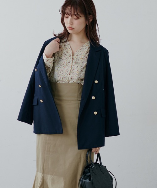 natural couture（ナチュラルクチュール）の「【WEB限定カラー有り・大好評プチプラシリーズ】プチプラちびパール釦とろみブラウス（シャツ/ブラウス・レディース・ネイビー/サックスブルー/イエロー/アイボリー/その他1/その他2/グレイッシュベージュ/グレー・FREE）」の18枚目の写真