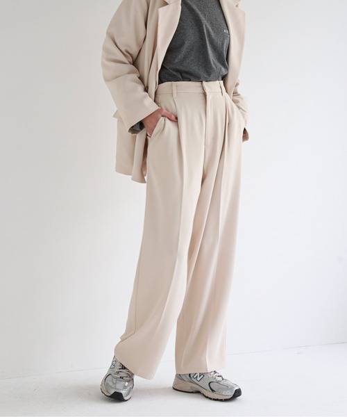 feepur(フェピュール)の「《セットアップ対応》タックワイドパンツ(スラックス・レディース・ブラック/アイボリー/モカ/ライトカーキ・SMALL/MEDIUM)」の19枚目の写真