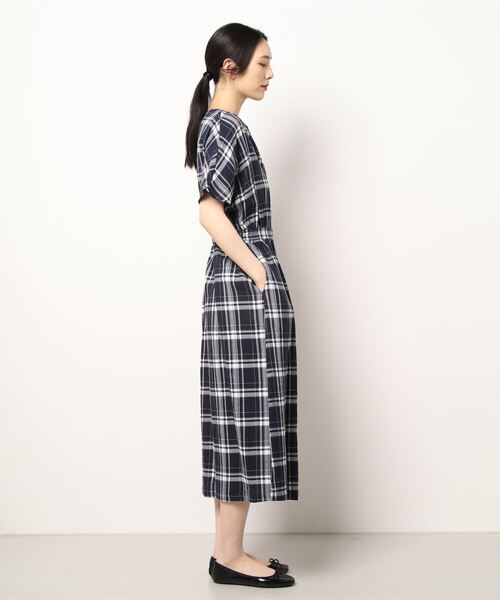 NOMBRE IMPAIR(ノンブルアンペール)の「オーガニックチェック 半袖ワンピース(ワンピース・レディース・ブラウン/ネイビー・FREE)」の15枚目の写真