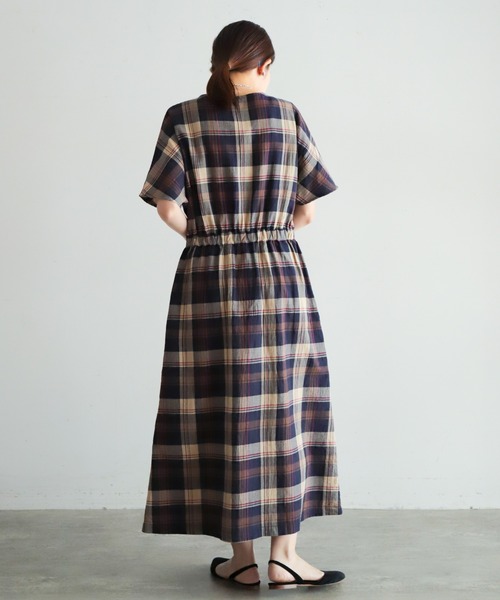 NOMBRE IMPAIR(ノンブルアンペール)の「オーガニックチェック 半袖ワンピース(ワンピース・レディース・ブラウン/ネイビー・FREE)」の10枚目の写真