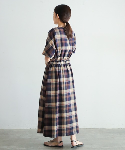 NOMBRE IMPAIR(ノンブルアンペール)の「オーガニックチェック 半袖ワンピース(ワンピース・レディース・ブラウン/ネイビー・FREE)」の19枚目の写真