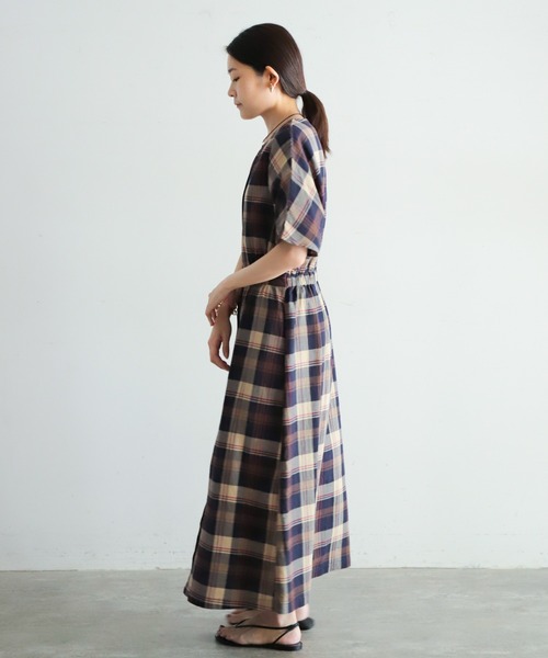 NOMBRE IMPAIR(ノンブルアンペール)の「オーガニックチェック 半袖ワンピース(ワンピース・レディース・ブラウン/ネイビー・FREE)」の18枚目の写真
