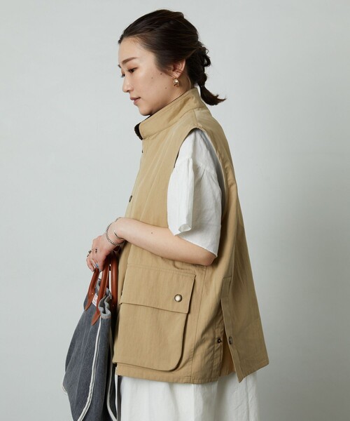 BRITISH 気安く KHAKI ベスト Mサイズ