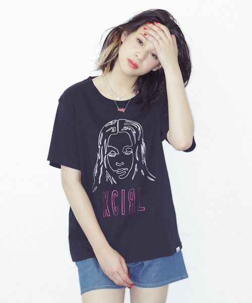 X-girl(エックスガール)の「FACE S/S BIG TEE(Tシャツ/カットソー・レディース・ホワイト/ブラック/レッド/ブルー・ONE SIZE)」の1枚目の写真