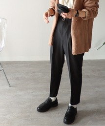 センタープレス美シルエットテーパードパンツ