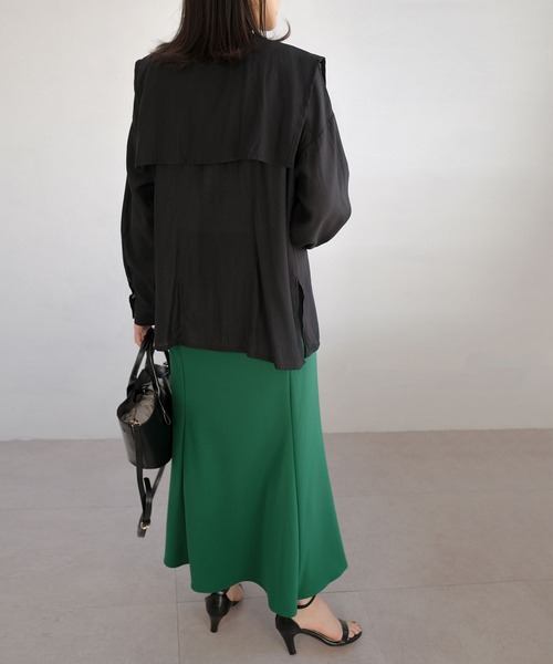 ANDJ(アンドジェイ)の「デザイン襟付マルチウェイシャツ(シャツ/ブラウス・レディース・ブラック/オフホワイト・M)」の16枚目の写真