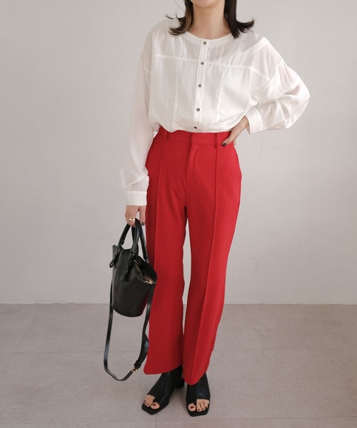 ANDJ(アンドジェイ)の「デザイン襟付マルチウェイシャツ(シャツ/ブラウス・レディース・ブラック/オフホワイト・M)」の10枚目の写真