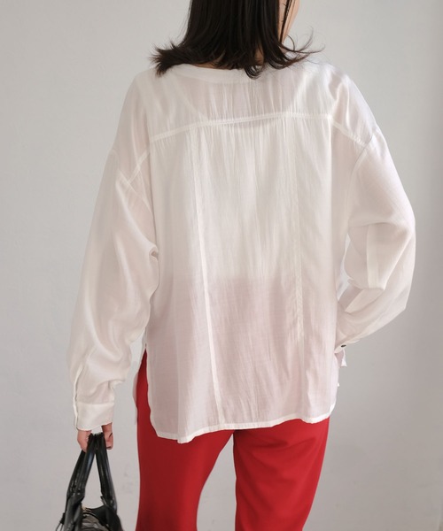 ANDJ(アンドジェイ)の「デザイン襟付マルチウェイシャツ(シャツ/ブラウス・レディース・ブラック/オフホワイト・M)」の13枚目の写真