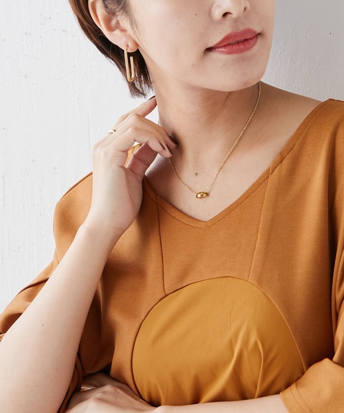 ear PAPILLONNER（イアパピヨネ）の「ステンレスロングフープピアス（ピアス（両耳用）・レディース・ゴールド/シルバー・FREE）」の4枚目の写真