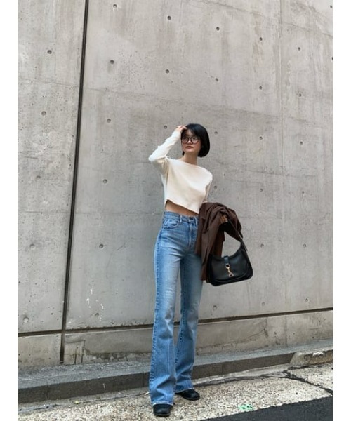 MOUSSY（マウジー）の「CROPPED RIB LONG Tシャツ（Tシャツ/カットソー・レディース・ライトブルー/ブラック/オフホワイト/レッド・FREE）」の19枚目の写真
