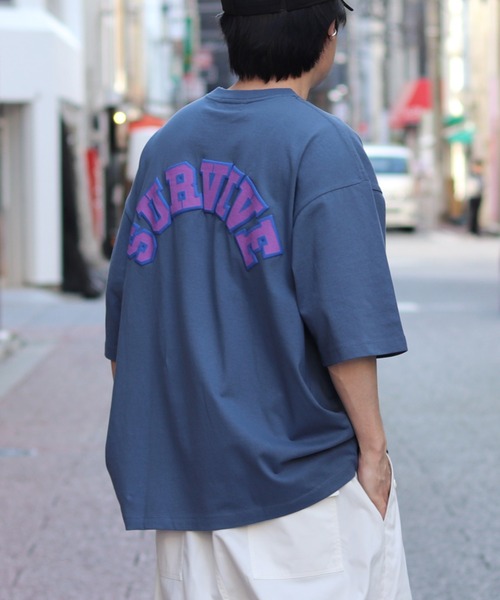ILL'S(イルズ)の「ビッグシルエット BLOCK LS 発泡プリント カレッジロゴTシャツ【ILL'S】(Tシャツ/カットソー・メンズ・ホワイト/ブラック/ブルー・M/L)」の1枚目の写真