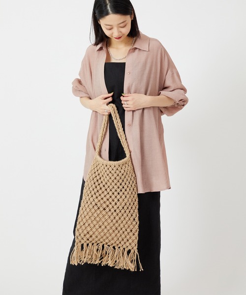 U by SPICK&SPAN(ユーバイスピックアンドスパン)の「【BAGMATI /バグマティ】JUDEフリンジBAG(ショルダーバッグ・レディース・アイボリー・FREE)」の3枚目の写真
