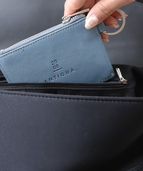 antiqua（アンティカ）の「ウェットスーツ素材3wayバッグ（クラッチバッグ・レディース・ブラック・FREE）」の16枚目の写真