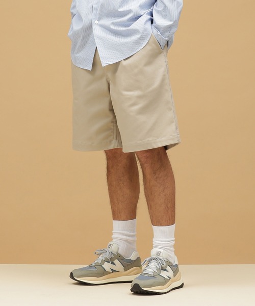 NANO universe(ナノユニバース)の「LB.03/ワンタックチノショーツ(チノパンツ・メンズ・ベージュ/カーキ/ブラック・S/L/M)」の1枚目の写真