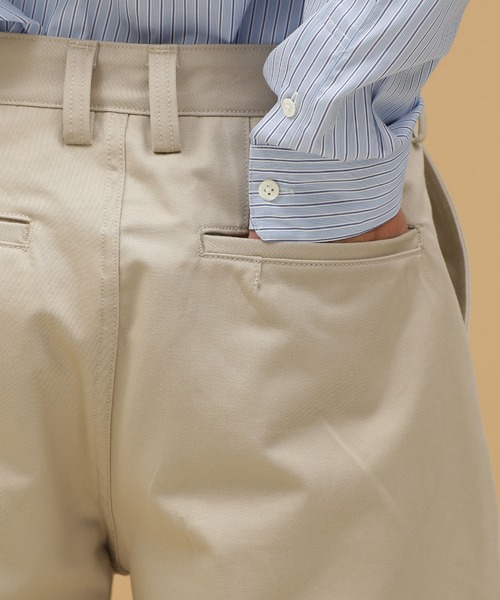 NANO universe(ナノユニバース)の「LB.03/ワンタックチノショーツ(チノパンツ・メンズ・ベージュ/カーキ/ブラック・S/L/M)」の16枚目の写真