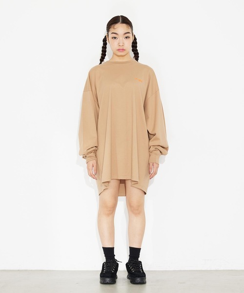 X-girl（エックスガール）の「YIN-YANG FLOWER L/S TEE DRESS（ワンピース・レディース・ホワイト/チャコール/ベージュ・M/S）」の10枚目の写真