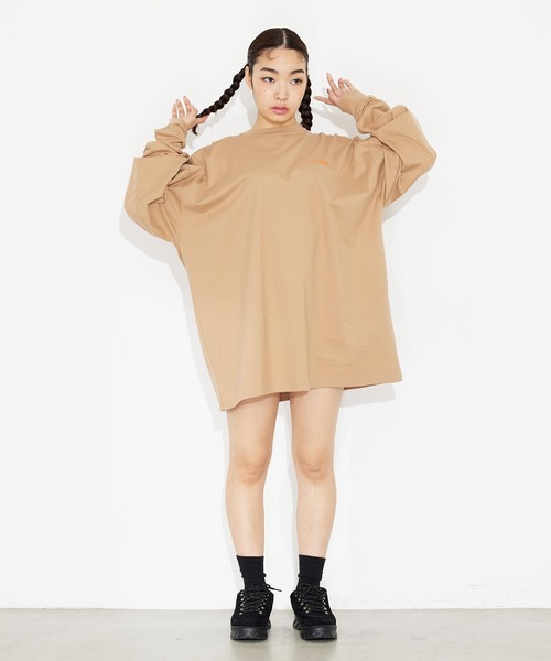 X-girl（エックスガール）の「YIN-YANG FLOWER L/S TEE DRESS（ワンピース・レディース・ホワイト/チャコール/ベージュ・M/S）」の12枚目の写真