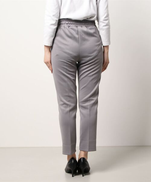 KOBE LETTUCE(コウベレタス)の「ストレッチセンタープレスパンツ(その他パンツ・レディース・ブラック/グレー・S/M/L)」の11枚目の写真