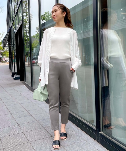 KOBE LETTUCE(コウベレタス)の「ストレッチセンタープレスパンツ(その他パンツ・レディース・ブラック/グレー・S/M/L)」の7枚目の写真