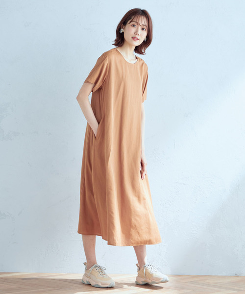 Petit Honfleur（プチオンフルール）の「【インナー付き】ロングワンピース（ワンピース・レディース・ブラック/モカ・L/M）」の11枚目の写真