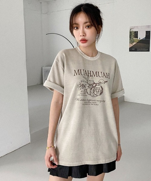 muahmuah(ムーアムーア)の「A'GEM/9 × .kom『muah muah/ムーアムーア』MUAH MARMALADE PIGMENT HALF T-SHIRT/マーマレードグラフィック ピグメント加工 Tシャツ カットソー(Tシャツ/カットソー・レディース・パープル/ベージュ/チャコールグレー/ライトブルー・FREE)」の12枚目の写真