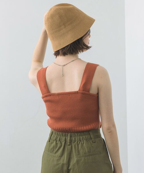 RETRO GIRL（レトロガール）の「リブニットキャミ（ニット/セーター・レディース・ブラック/レッド/オフホワイト/イエロー・FREE）」の22枚目の写真