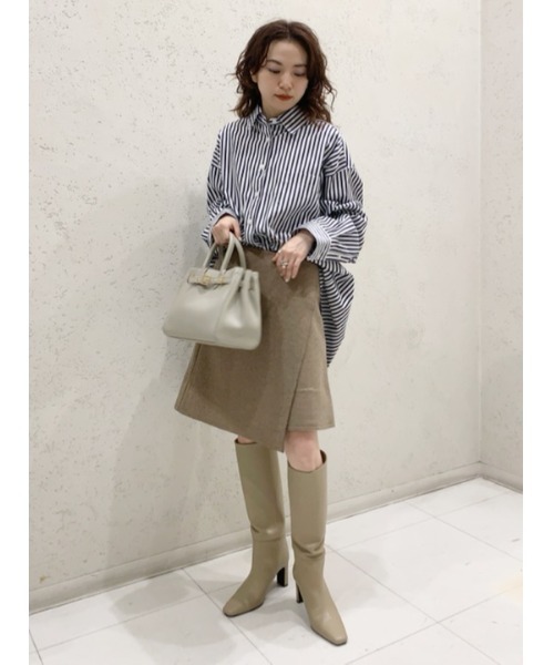 Mila Owen（ミラオーウェン）の「フレンチスクエアロングブーツ（ブーツ・レディース・ベージュ/ブラック/キャメル・38/36/37）」の13枚目の写真