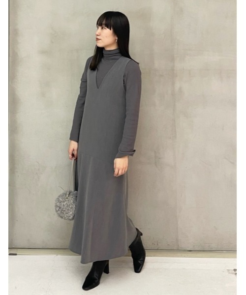 Mila Owen（ミラオーウェン）の「フレンチスクエアロングブーツ（ブーツ・レディース・ベージュ/ブラック/キャメル・38/36/37）」の16枚目の写真