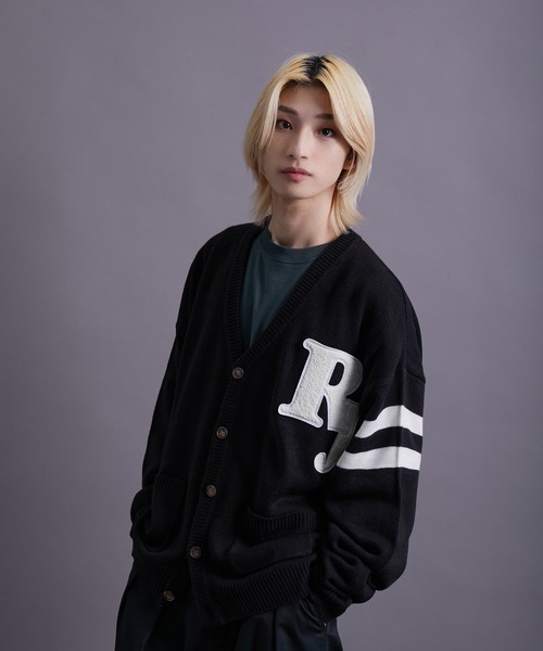 re_k by JUNRED（レクバイジュンレッド）の「re_k by JUNRED / バルキーBIGレタードカーディガン（カーディガン/ボレロ・メンズ・チャコールグレー/イエロー/グリーン・S/M/L）」の11枚目の写真