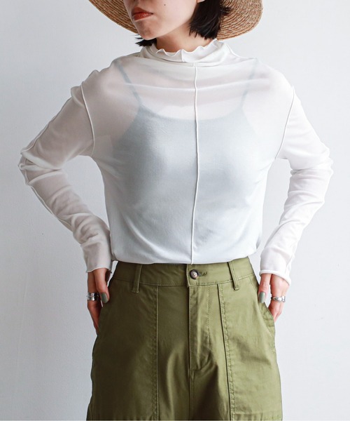 feepur（フェピュール）の「アウトリンキングシアーハイネックトップス（Tシャツ/カットソー・レディース・ブラック/オフホワイト/カーキ/オレンジ/ブルー/グリーン/ラベンダー/ピンク系その他・MEDIUM）」の18枚目の写真