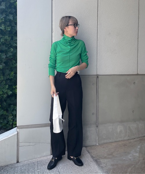 feepur（フェピュール）の「アウトリンキングシアーハイネックトップス（Tシャツ/カットソー・レディース・ブラック/オフホワイト/カーキ/オレンジ/ブルー/グリーン/ラベンダー/ピンク系その他・MEDIUM）」の19枚目の写真