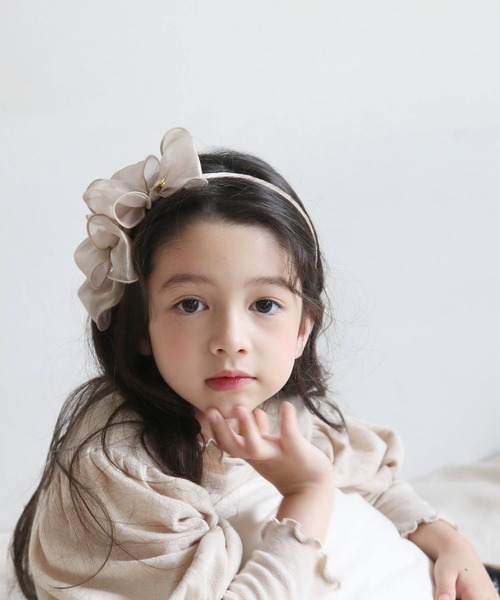 Rora（ローラ）の「ゆめふわ カットソー（Tシャツ/カットソー・キッズ・ベージュ/ブラック・140/150/120/130/110/100cm）」の8枚目の写真