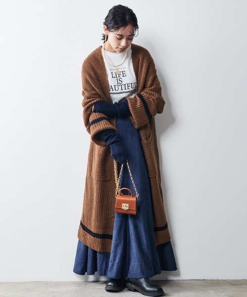 CHIC STYLE(シックスタイル)の「<大きいサイズ>配色ラインロングカーディガン シックスタイル(カーディガン/ボレロ・レディース・グレー/モカ・5L/8L/6L/4L/3L/LL/L)」の18枚目の写真