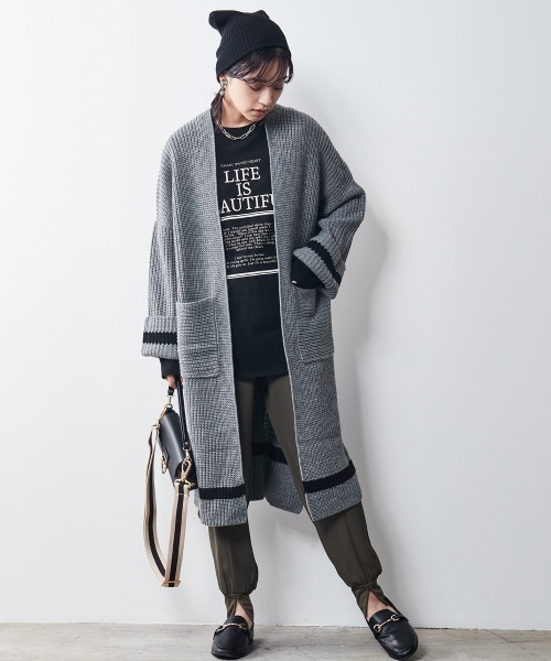 CHIC STYLE(シックスタイル)の「<大きいサイズ>配色ラインロングカーディガン シックスタイル(カーディガン/ボレロ・レディース・グレー/モカ・5L/8L/6L/4L/3L/LL/L)」の14枚目の写真